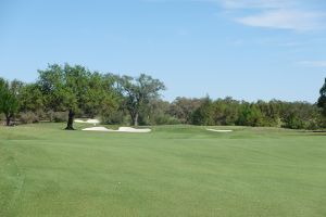 Driftwood 5th Approach